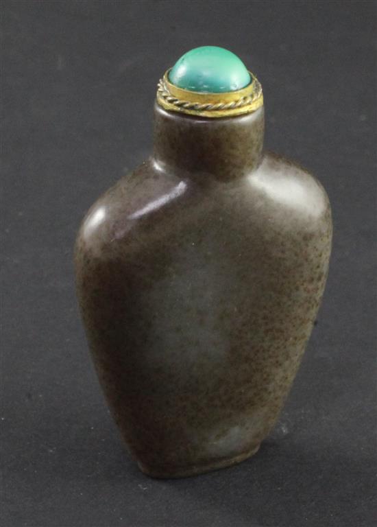 An unusual Chinese grey and brown mottled jade snuff bottle, 1800-1900, 5.6cm